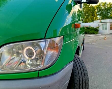 Зеленый Мерседес Sprinter, объемом двигателя 2.7 л и пробегом 540 тыс. км за 16700 $, фото 1 на Automoto.ua