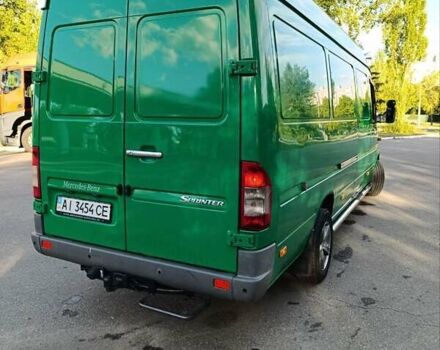 Зеленый Мерседес Sprinter, объемом двигателя 2.7 л и пробегом 540 тыс. км за 16700 $, фото 1 на Automoto.ua