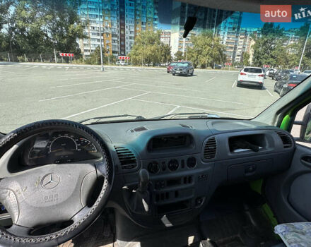 Зелений Мерседес Sprinter, об'ємом двигуна 2.2 л та пробігом 134 тис. км за 6500 $, фото 6 на Automoto.ua