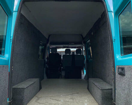 Зелений Мерседес Sprinter, об'ємом двигуна 2.2 л та пробігом 203 тис. км за 10500 $, фото 6 на Automoto.ua