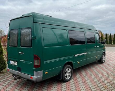 Зеленый Мерседес Sprinter, объемом двигателя 2.7 л и пробегом 800 тыс. км за 8000 $, фото 2 на Automoto.ua
