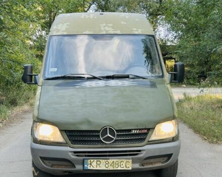 Зеленый Мерседес Sprinter, объемом двигателя 2.2 л и пробегом 280 тыс. км за 2800 $, фото 6 на Automoto.ua