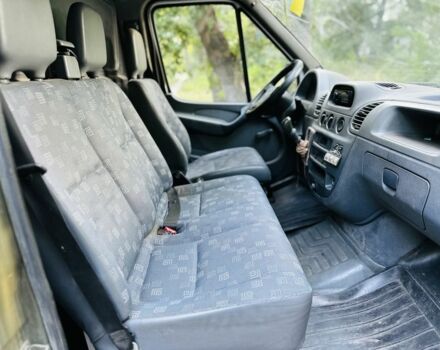 Зеленый Мерседес Sprinter, объемом двигателя 2.2 л и пробегом 280 тыс. км за 2800 $, фото 9 на Automoto.ua