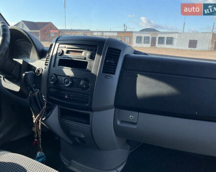 Зелений Мерседес Sprinter, об'ємом двигуна 0 л та пробігом 390 тис. км за 8500 $, фото 17 на Automoto.ua