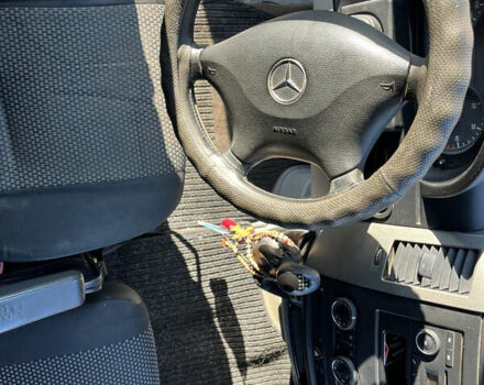 Зелений Мерседес Sprinter, об'ємом двигуна 0 л та пробігом 390 тис. км за 8500 $, фото 11 на Automoto.ua