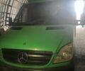 Зеленый Мерседес Sprinter, объемом двигателя 2.15 л и пробегом 420 тыс. км за 13990 $, фото 1 на Automoto.ua