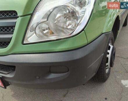 Зелений Мерседес Sprinter, об'ємом двигуна 0 л та пробігом 285 тис. км за 22600 $, фото 14 на Automoto.ua