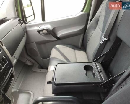 Зелений Мерседес Sprinter, об'ємом двигуна 0 л та пробігом 285 тис. км за 22600 $, фото 28 на Automoto.ua