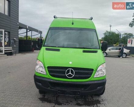 Зеленый Мерседес Sprinter, объемом двигателя 2.2 л и пробегом 267 тыс. км за 19999 $, фото 2 на Automoto.ua