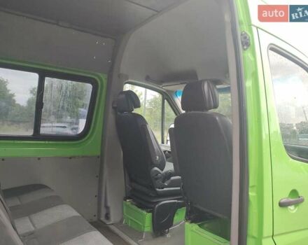 Зеленый Мерседес Sprinter, объемом двигателя 2.2 л и пробегом 267 тыс. км за 19999 $, фото 8 на Automoto.ua