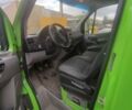 Зеленый Мерседес Sprinter, объемом двигателя 2.14 л и пробегом 330 тыс. км за 16800 $, фото 6 на Automoto.ua