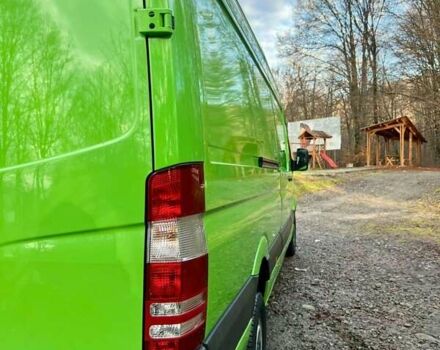 Зеленый Мерседес Sprinter, объемом двигателя 3 л и пробегом 235 тыс. км за 27500 $, фото 5 на Automoto.ua