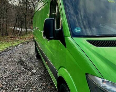 Зеленый Мерседес Sprinter, объемом двигателя 3 л и пробегом 235 тыс. км за 27500 $, фото 18 на Automoto.ua