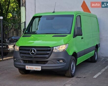 Зеленый Мерседес Sprinter, объемом двигателя 1.95 л и пробегом 143 тыс. км за 26990 $, фото 4 на Automoto.ua