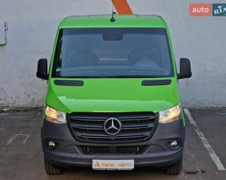 Зеленый Мерседес Sprinter, объемом двигателя 1.95 л и пробегом 143 тыс. км за 26990 $, фото 2 на Automoto.ua