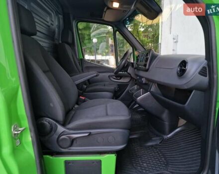 Зеленый Мерседес Sprinter, объемом двигателя 1.95 л и пробегом 143 тыс. км за 26990 $, фото 32 на Automoto.ua