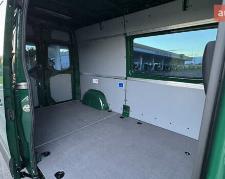 Зеленый Мерседес Sprinter, объемом двигателя 2.2 л и пробегом 271 тыс. км за 28700 $, фото 58 на Automoto.ua
