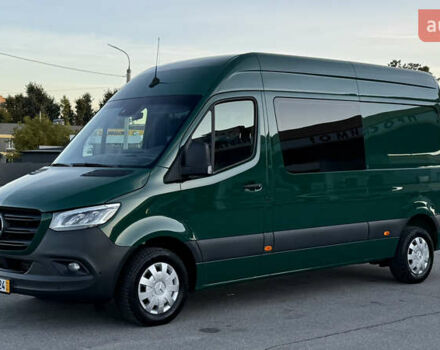 Зеленый Мерседес Sprinter, объемом двигателя 2.2 л и пробегом 271 тыс. км за 28700 $, фото 3 на Automoto.ua