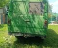 Зелений Мерседес Sprinter, об'ємом двигуна 2 л та пробігом 300 тис. км за 1500 $, фото 1 на Automoto.ua