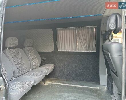 Зеленый Мерседес Sprinter, объемом двигателя 2.15 л и пробегом 600 тыс. км за 4500 $, фото 22 на Automoto.ua