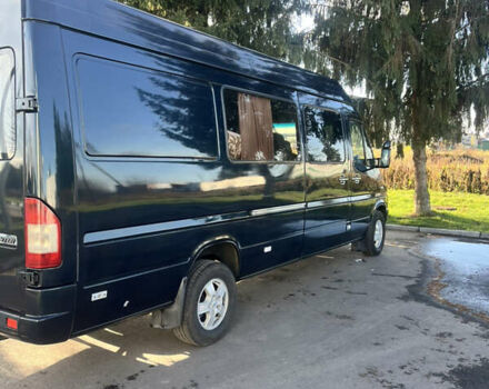 Зеленый Мерседес Sprinter, объемом двигателя 2.7 л и пробегом 210 тыс. км за 10000 $, фото 6 на Automoto.ua