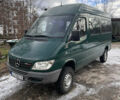 Зеленый Мерседес Sprinter, объемом двигателя 2.2 л и пробегом 210 тыс. км за 12000 $, фото 1 на Automoto.ua