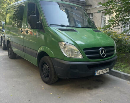 Зеленый Мерседес Sprinter, объемом двигателя 2.15 л и пробегом 420 тыс. км за 9300 $, фото 4 на Automoto.ua