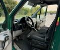 Зелений Мерседес Sprinter, об'ємом двигуна 2.1 л та пробігом 330 тис. км за 19500 $, фото 6 на Automoto.ua
