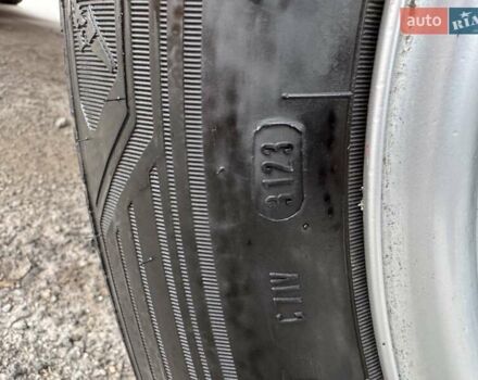 Зелений Мерседес Sprinter, об'ємом двигуна 2.2 л та пробігом 170 тис. км за 31999 $, фото 18 на Automoto.ua