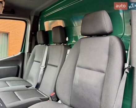 Зелений Мерседес Sprinter, об'ємом двигуна 2.2 л та пробігом 170 тис. км за 31999 $, фото 24 на Automoto.ua