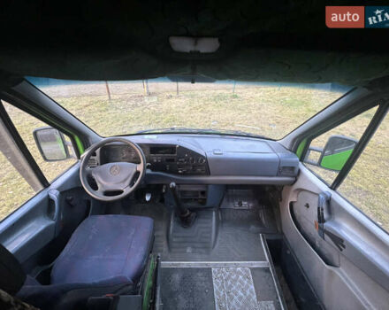 Зелений Мерседес Sprinter, об'ємом двигуна 2.87 л та пробігом 740 тис. км за 6000 $, фото 5 на Automoto.ua