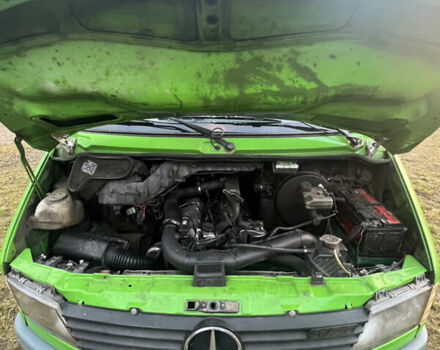 Зелений Мерседес Sprinter, об'ємом двигуна 2.87 л та пробігом 740 тис. км за 6000 $, фото 8 на Automoto.ua