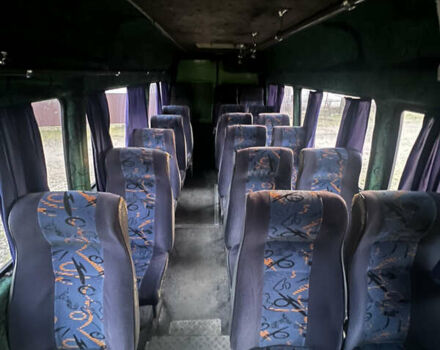 Зелений Мерседес Sprinter, об'ємом двигуна 2.87 л та пробігом 740 тис. км за 6000 $, фото 6 на Automoto.ua