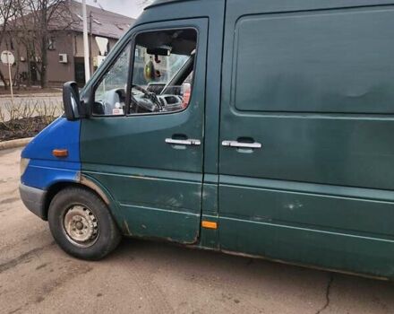 Мерседес Sprinter 2005 в Кривом Роге на Automoto.ua Зеленый Мерседес Sprinter, объемом двигателя 2.15 л и пробегом 1 тыс. км за 2600 $, фото 3 на Automoto.ua