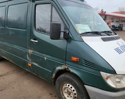 Мерседес Sprinter 2005 в Кривом Роге на Automoto.ua Зеленый Мерседес Sprinter, объемом двигателя 2.15 л и пробегом 1 тыс. км за 2600 $, фото 5 на Automoto.ua