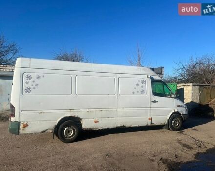 Зеленый Мерседес Sprinter, объемом двигателя 1.87 л и пробегом 731 тыс. км за 4700 $, фото 1 на Automoto.ua