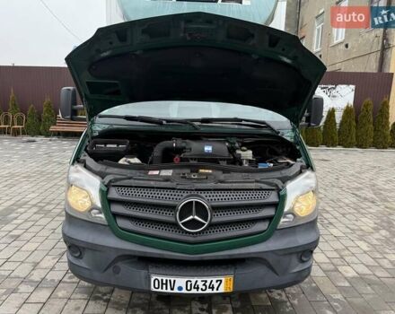 Зеленый Мерседес Sprinter, объемом двигателя 0 л и пробегом 165 тыс. км за 26750 $, фото 22 на Automoto.ua