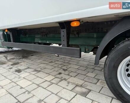 Зеленый Мерседес Sprinter, объемом двигателя 0 л и пробегом 165 тыс. км за 26750 $, фото 20 на Automoto.ua