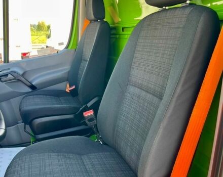 Зелений Мерседес Sprinter, об'ємом двигуна 2.1 л та пробігом 326 тис. км за 24900 $, фото 28 на Automoto.ua