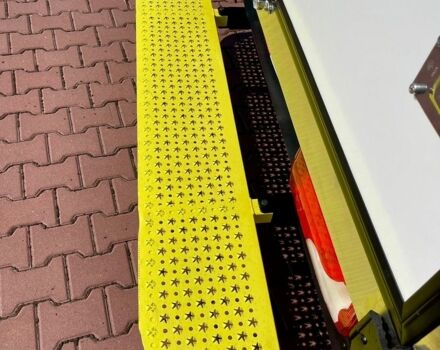 Зелений Мерседес Sprinter, об'ємом двигуна 2.1 л та пробігом 326 тис. км за 24900 $, фото 10 на Automoto.ua