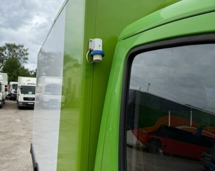 Зелений Мерседес Sprinter, об'ємом двигуна 2.2 л та пробігом 268 тис. км за 20500 $, фото 29 на Automoto.ua