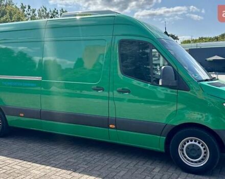 Зеленый Мерседес Sprinter, объемом двигателя 2.2 л и пробегом 224 тыс. км за 28950 $, фото 1 на Automoto.ua