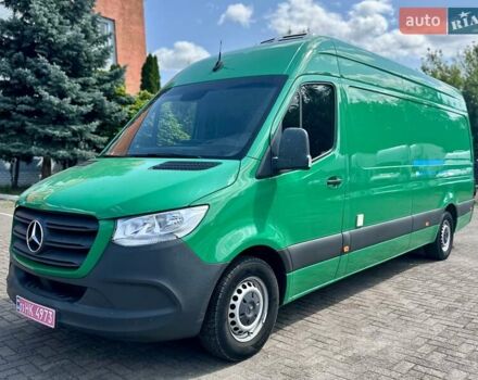 Зеленый Мерседес Sprinter, объемом двигателя 2.2 л и пробегом 224 тыс. км за 28950 $, фото 4 на Automoto.ua