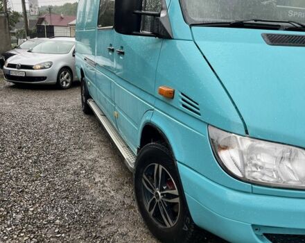 Зеленый Мерседес Sprinter, объемом двигателя 2.1 л и пробегом 565 тыс. км за 11500 $, фото 18 на Automoto.ua