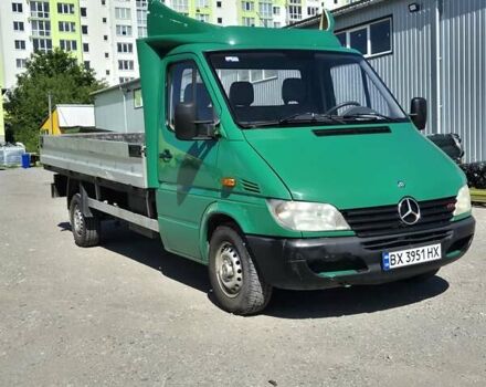 Зеленый Мерседес Sprinter, объемом двигателя 2.15 л и пробегом 350 тыс. км за 10500 $, фото 9 на Automoto.ua