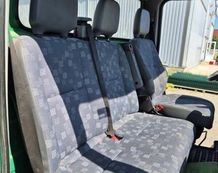 Зеленый Мерседес Sprinter, объемом двигателя 2.15 л и пробегом 350 тыс. км за 10500 $, фото 27 на Automoto.ua