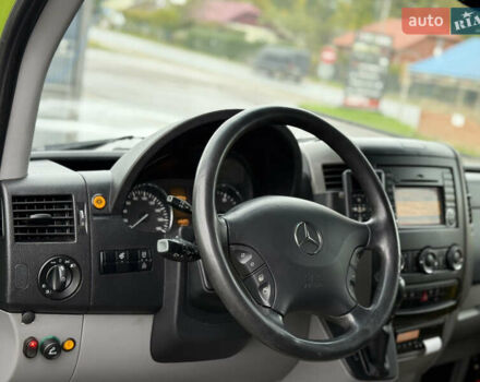 Зеленый Мерседес Sprinter, объемом двигателя 3 л и пробегом 397 тыс. км за 36499 $, фото 24 на Automoto.ua