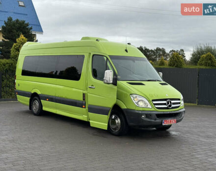 Зеленый Мерседес Sprinter, объемом двигателя 3 л и пробегом 397 тыс. км за 36499 $, фото 3 на Automoto.ua