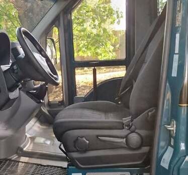 Зеленый Мерседес Sprinter, объемом двигателя 3 л и пробегом 296 тыс. км за 49900 $, фото 17 на Automoto.ua