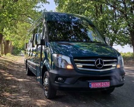Зеленый Мерседес Sprinter, объемом двигателя 3 л и пробегом 296 тыс. км за 49900 $, фото 2 на Automoto.ua